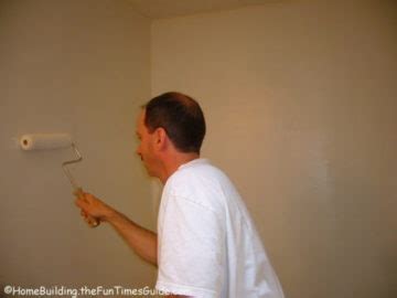 How To Spackle And Sand Walls For A Smooth Finish: DIY Drywall Repair | Homebuilding ...