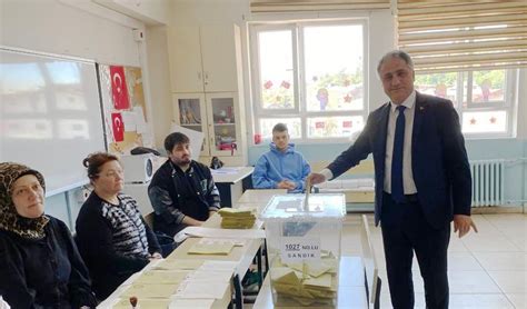 Milletvekili adayı Saffet Bozkurt oyunu kullandı Zonguldak Pusula Son