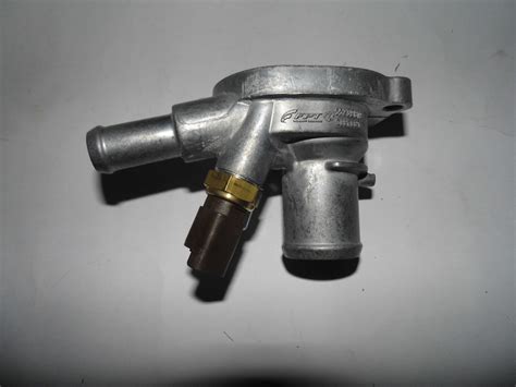 Valvula Termostatica Uno Novo Palio N Fire Evo 8v 55239819 R 195 00