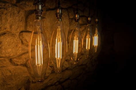 This Vintage Edison Style Large Sized 35k Bulb Provides The