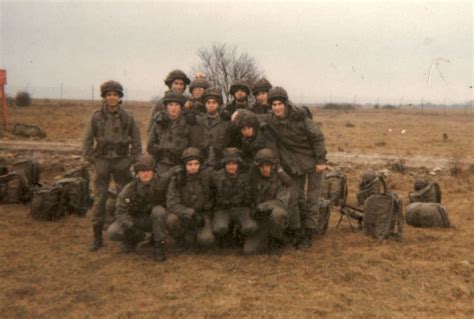 Photo de classe 40 RT à Pont St Vincent de 1993 Centre D entrainement