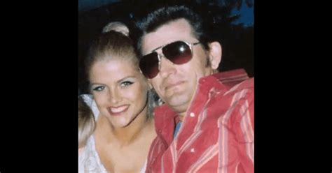 Anna Nicole Smith S Father Donald Hogan Allegedly Tried To Have Sex