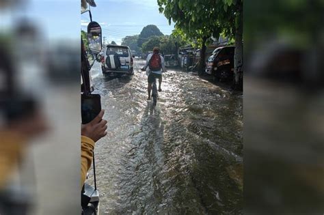 Heavy Rain Floods Davao Classes Suspended Philstar