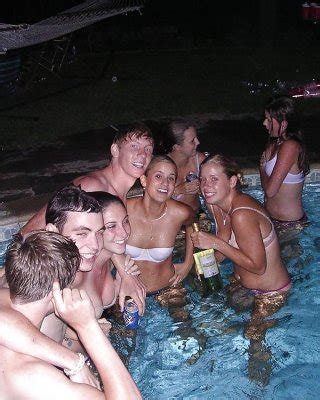 Amateur Exhibitionists Porn Pictures XXX Photos Sex Images