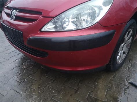 Front bumper Peugeot 307 1.6 16V EKQ
