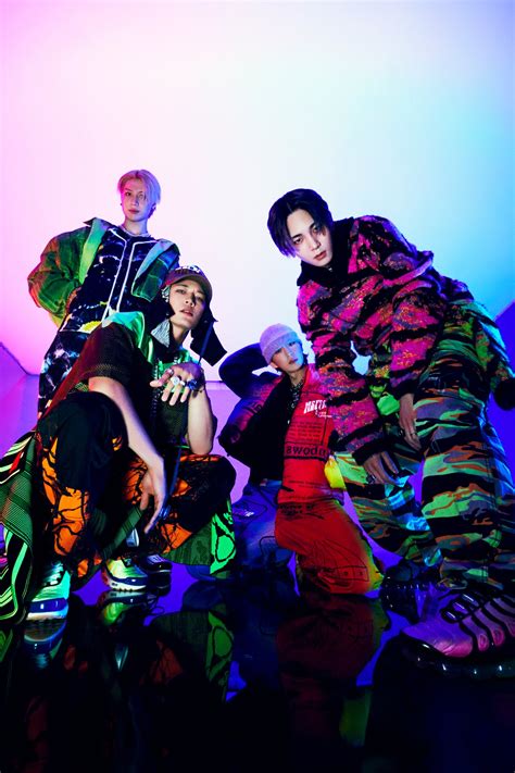 Update Shinee Drops Eye Catching Hard Mv Teaser Soompi