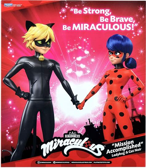 Coffret Pack 2 Poupées Figurines Miraculous Ladybug et Chat Noir Bandai