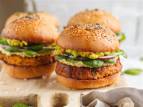 Easy Sweet Potato Veggie Burgers With Guacamole ¡yo Quiero Brands