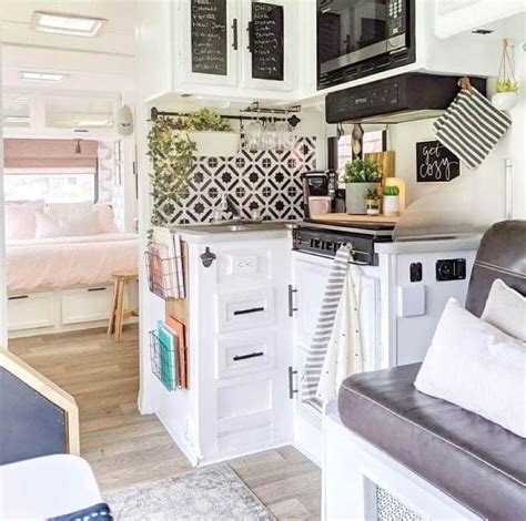 Motorhome Interior Rv Remodel Before And After 45 Amazing Tiny