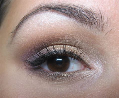 Bunzie Gold Purple Ud Naked Palette
