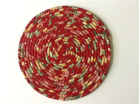 Red Christmas Coiled Rope Trivet Fabric Hot Pad Coiled Rope Etsy Fabric Baskets Quilting