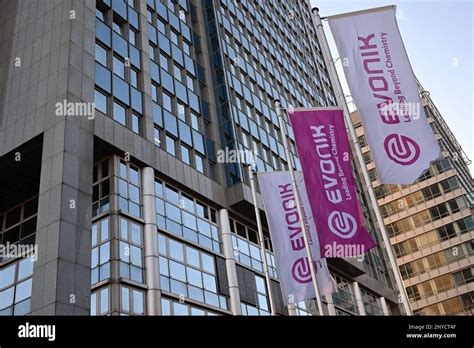 Evonik Logo Hi Res Stock Photography And Images Alamy