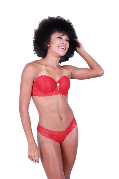 Conjunto De Lingerie Vermelho E Preto Renda E Strass Elo