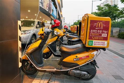 McDonald s editorial stock image. Image of korea, cafeteria - 105143769