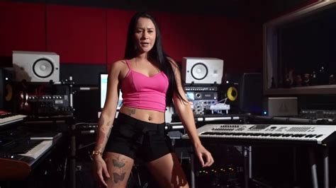 Mc Mayra Mina De Tatuagem Web Clipe Oficial Prod DJ Rhuivo YouTube