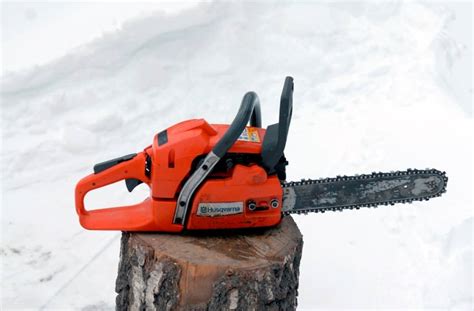 Husqvarna 350 Chainsaw Review And Guide The Forestry Pros