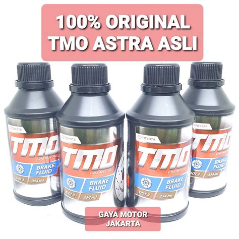 Jual Minyak Rem Brake Fluid Tmo Toyota Dot 3 08823 80011 Shopee Indonesia