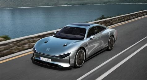 賓士 2024 年推純電四門轎跑：車格和 Cla 相近、動力技術源自 Vision Eqxx 概念車ddcar 電動車