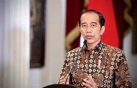 Jokowi Minta Anggaran Bukber Dialihkan Untuk Santunan Fakir Miskin