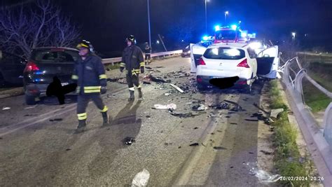 Scontro Tra Auto Sulla Provinciale Fra Trani E Corato Un Morto E