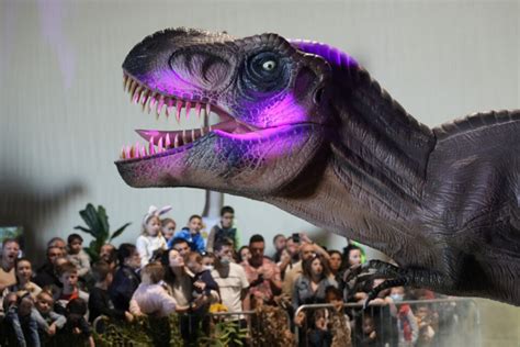 À Strasbourg vous pourrez bientôt voir des dinosaures géants et robotisés