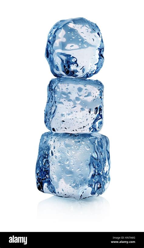 Glass Water Melting Ice Cubes Hi Res Stock Photography And Images Alamy