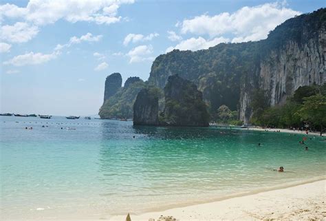 A Complete Guide to Koh Hong Island Krabi - Tours & Top Tips