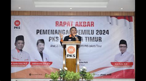 foto pks jakarta timur gelar rapat akbar pemenangan pemilu