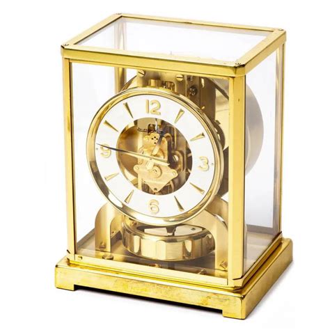 JAEGER LE COULTRE Atmos Classic Table Clock Widewalls