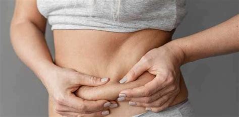 Eliminar la grasa abdominal en una mujer Clínica Estética CEMEQ