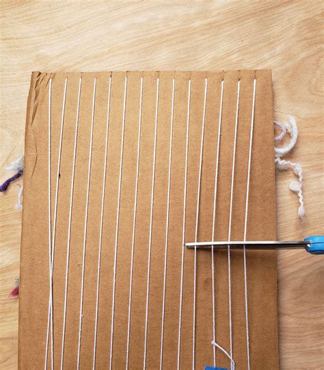 Diy Cardboard Weaving Loom Artofit