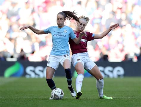 West Ham fans on social media react to Alisha Lehmann heroics | Forever ...