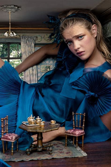 Why Alice In Wonderland Is One Of Fashions Most Enduring Muses Annie