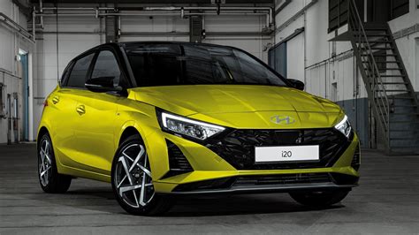 Hyundai I Facelift Small Tweaks For Hyundais Sensible Supermini