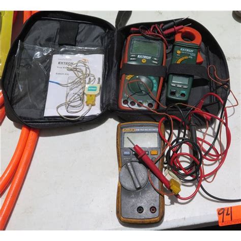 Extech And Fluke 116 True Rms Multimeter In Case Oahu Auctions