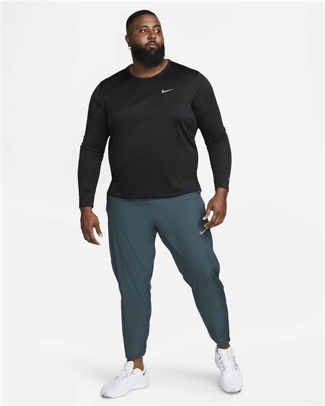 Nike Dri Fit Challenger Men S Woven Running Trousers Nike Ie