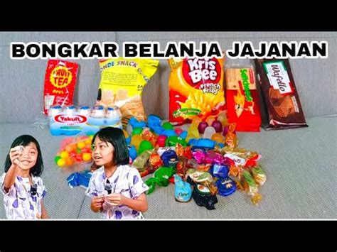 BONGKAR BELANJA JAJANAN SI KEMBAR YouTube