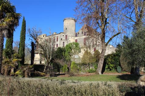 Château De Duras Site Touristique Daquitaine Château De Duras