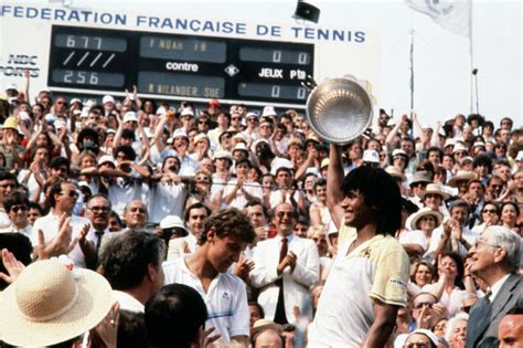 Roland Garros Comment Yannick Noah Est Entré Dans La Légende Du Tennis