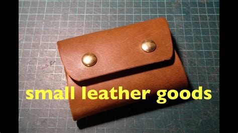 Making The Simplest Leather Wallet Requires No Stitching Leather Crafting Youtube