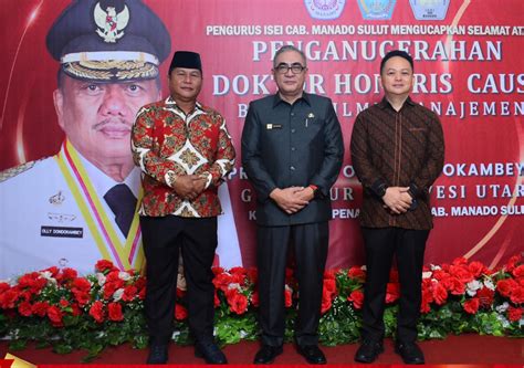 Wabup Bolsel Hadiri Penganugrahan Doktor Honoris Causa Kepada Gubernur