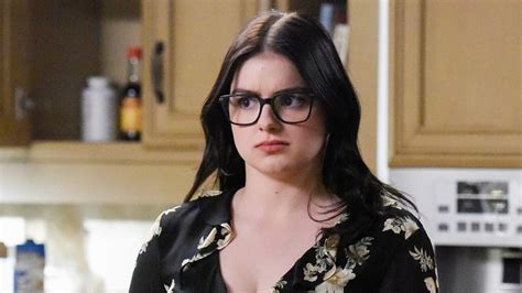 Modern Family Made Alex's Character Painfully One-Dimensional