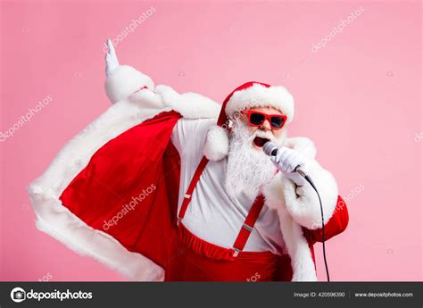 2021 Coming Sing Song Mic Funky Grey Beard Santa Claus Pop Star Have X