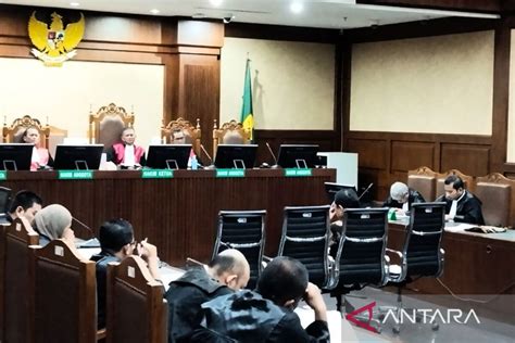 Hasbi Hasan Jalani Sidang Tuntutan Kasus Dugaan Suap Perkara Di Ma