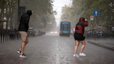 Meteo L Autunno Fa Sul Serio Due Perturbazioni In Arrivo Le Regioni