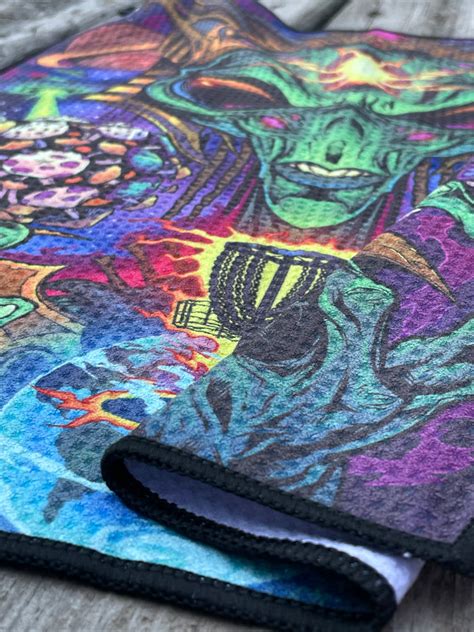 Alien Disc Golf Towel Festidaze