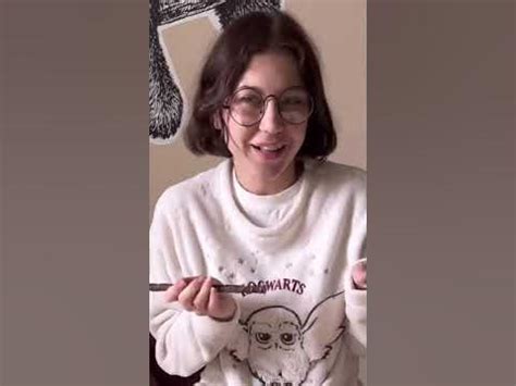 ЗНАКОМАЯ, КОТОРАЯ ОБОЖАЕТ ГАРРИ ПОТТЕРА⚡️ - YouTube