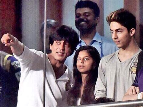 Shahrukh Khan Confirms About Son Aryan Khan Bollywood Debut Filmibeat