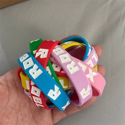 Roblox Birthday Party Bracelets Set Of 10 Etsy Birthday Party