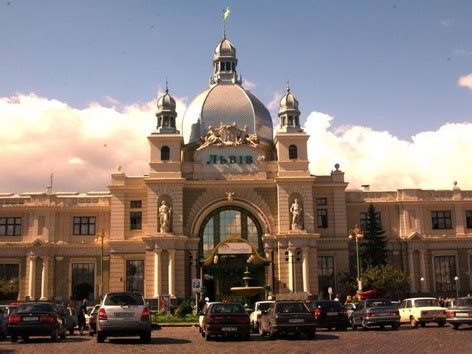 Visit Ukraine - The most beautiful railway stations of Ukraine